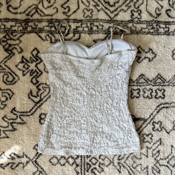 SOLD Vintage lace cami top!! - Picture 4 of 4